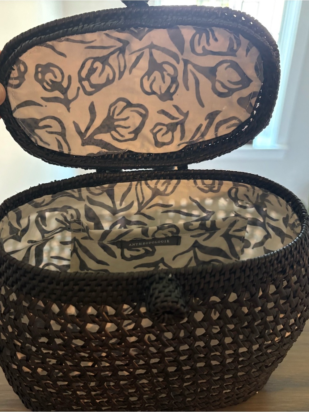NWT Anthro Black 100% Rattan Woven Bead-Handle Tote - Picture 10 of 13